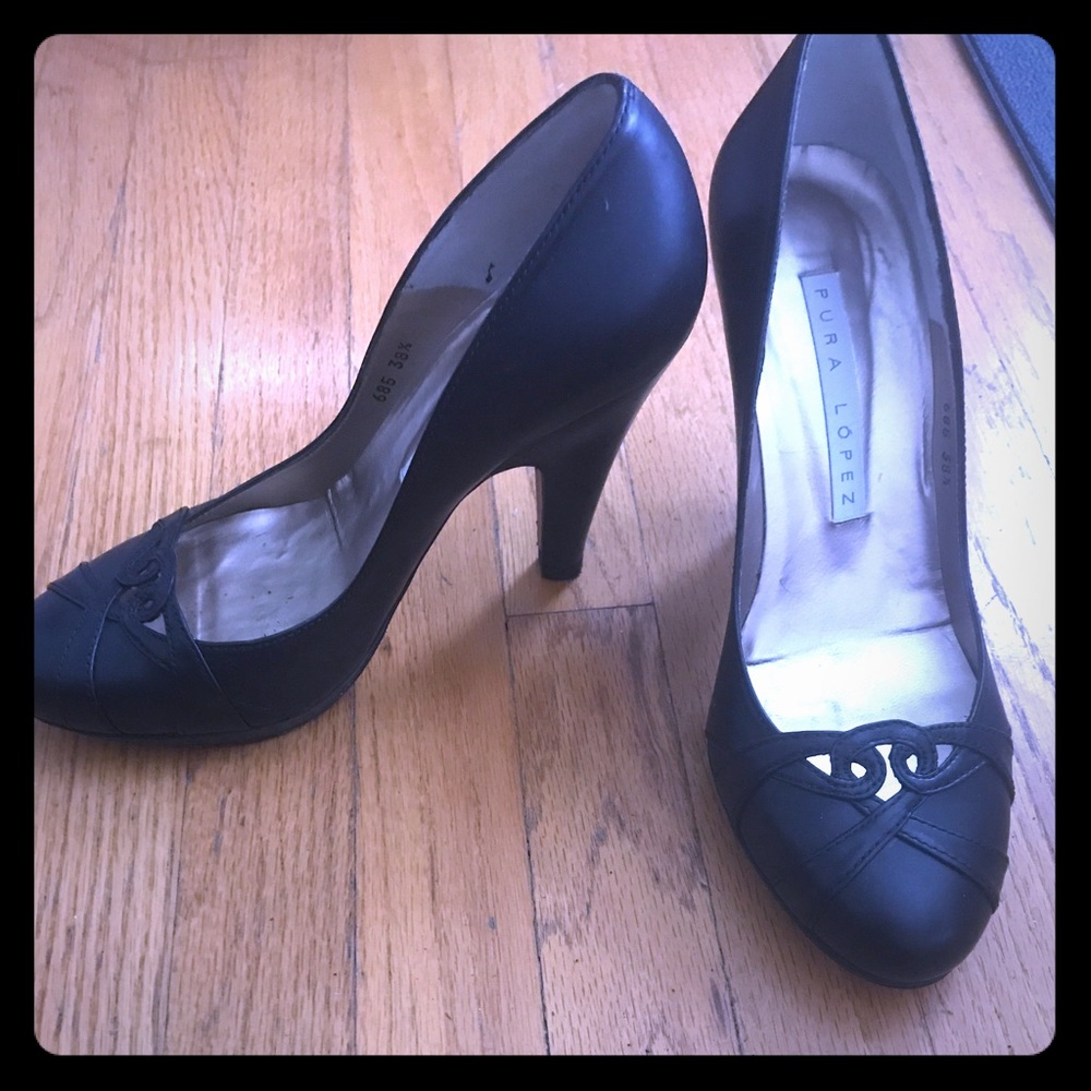Black 4 inch heels